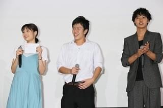 広瀬すず＆山崎賢人「四月は君の嘘」ロケ地・鎌倉高校にサプライズ凱旋！