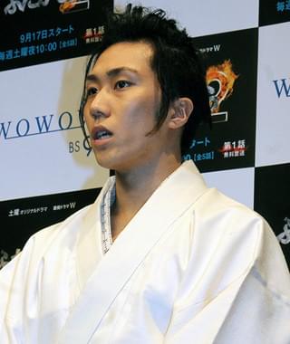 松山ケンイチ「子どもがクギづけになった」菜々緒の入浴シーンを絶賛