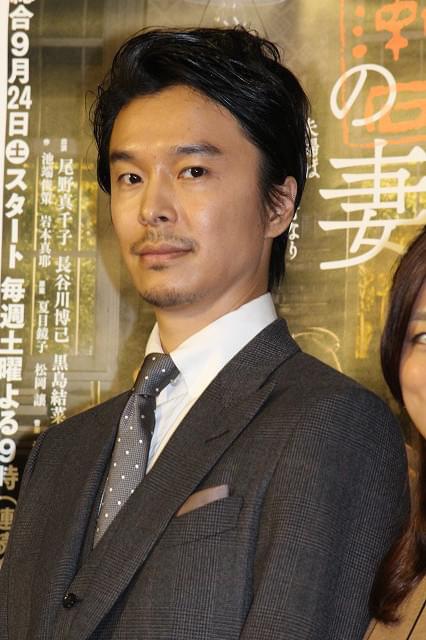 長谷川博己、尾野真千子とのアドリブ合戦を満喫 夏目漱石・鏡子夫妻演じる