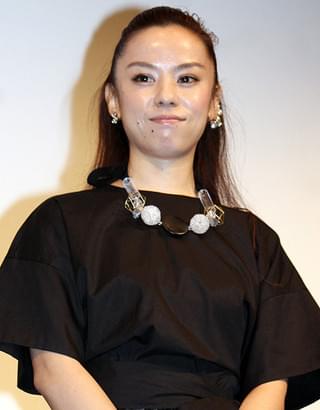 夏樹陽子、ラーメンでロケ地の函館愛を確認「ほとんど食べないけれど3杯食べた」