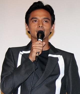 オダギリジョー、主演映画初日に不在も前向きメッセージ「舞台挨拶の在り方に新たな光を…」