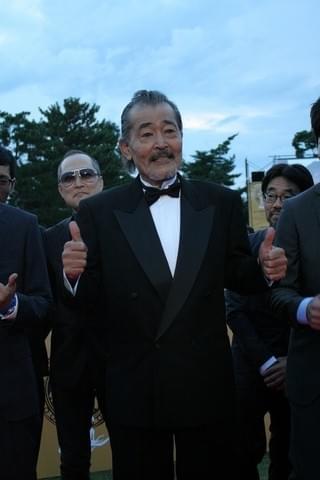 第4回なら国際映画祭開幕！ 斎藤工ら豪華俳優陣、せんとくんがレッドカーペットに登場