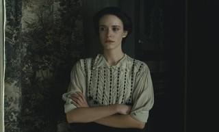 SNSで話題の天使のような美少年とは？「シークレット・オブ・モンスター」場面写真