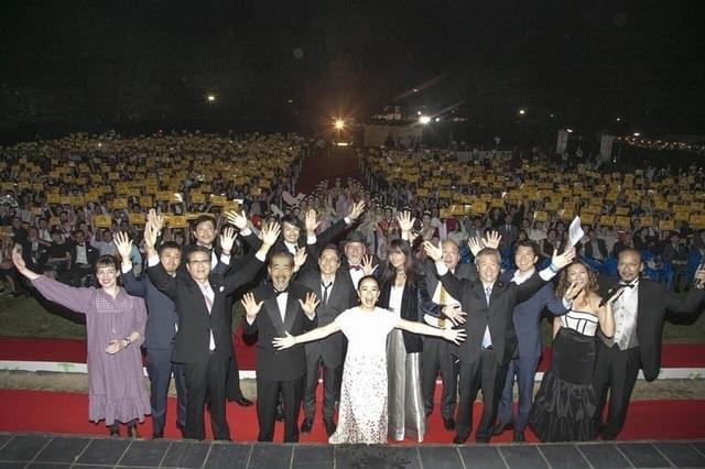 写真家レスリー・キーが撮影！