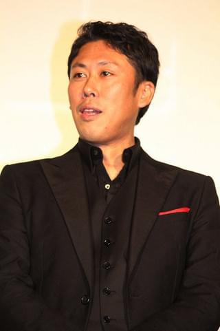 登坂広臣＆TAKAHIRO＆斎藤工、LINEグループ“雨宮兄弟”結成！熱いエール送り合う