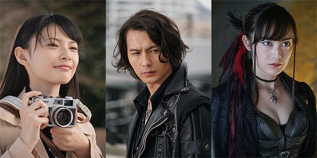 ヒロインを務める青島心(左)、主演の藤田玲 (中央)、「牙狼」シリーズおなじみの 松山メアリ(右)