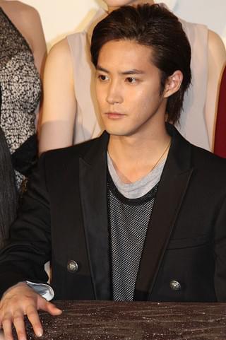 「彼岸島」新作は「金をかけたB級映画」 白石隼也＆鈴木亮平が珍アピール