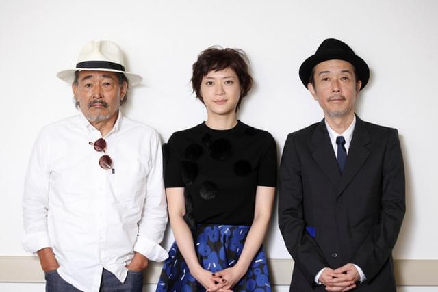インタビューに応じた（左から） 藤竜也、上野樹里、リリー・フランキー