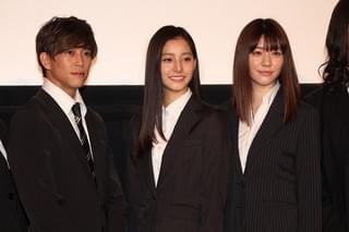 栗原類「普通の人間役は2年ぶりくらい」 新木優子主演作で“チャラい役どころ”に