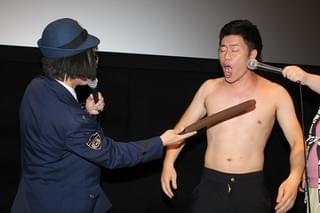 すっちー＆格闘家・武田幸三、“乳首ドリル”を即興披露！