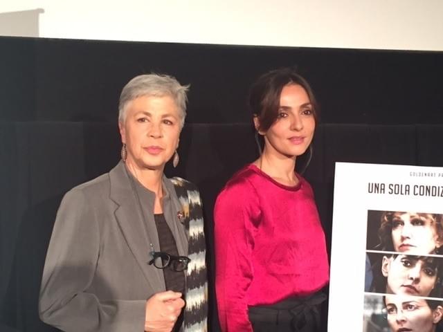 イタリアの名女優オッタビア・ピッコロが来日 労働者の尊厳描く社会派作品を紹介