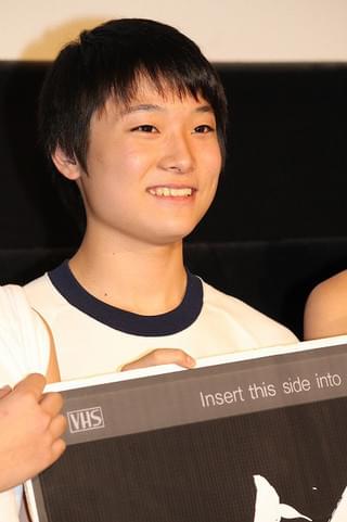 足立紳、初監督作「14の夜」見どころは「浅川梨奈さんの……」