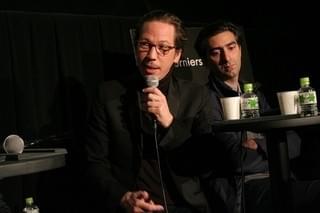 仏ラップグループ所属の監督、パリの貧困層の現実と葛藤を語る