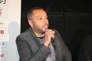 仏ラップグループ所属の監督、パリの貧困層の現実と葛藤を語る