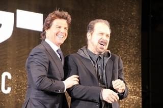 トム・クルーズ、やはり鉄人！木枯らし1号に負けず90分間ファンサービス