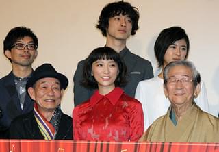 杏、初主演映画で笹野高史らベテランを“指揮”し感無量「人生の指針できた」