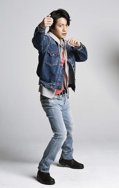 主演の溝端淳平