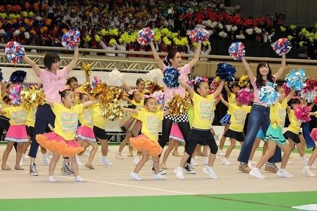 広瀬すず・中条あやみら「チア☆ダン」キャスト、全日本チア選手権に飛び入り参加！