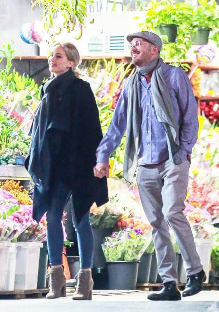 堂々と手つなぎデート！