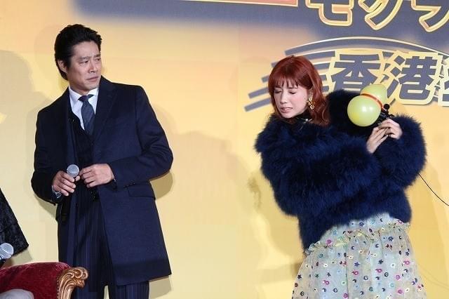 生田斗真、香港から来たファンを熱烈ハグ！ファン600人が悲鳴