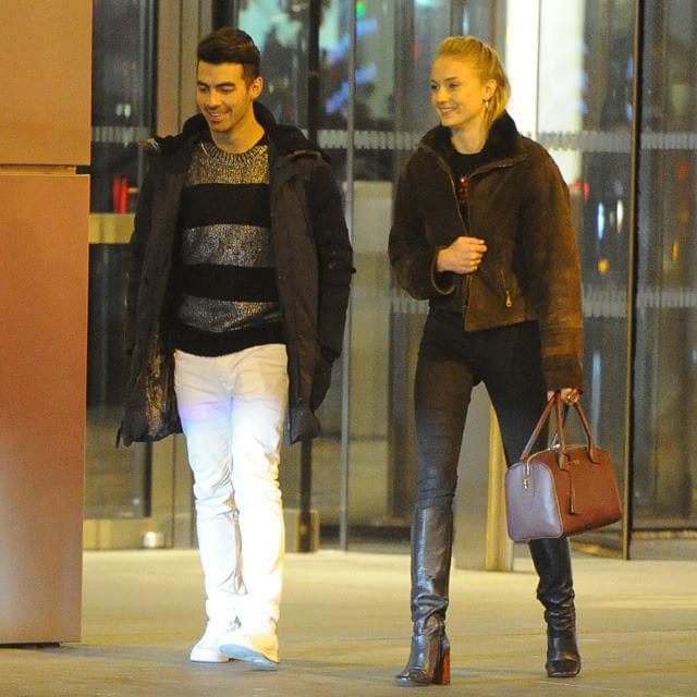 ロンドンでデート中の ジョー・ジョナス&ソフィー・ターナー