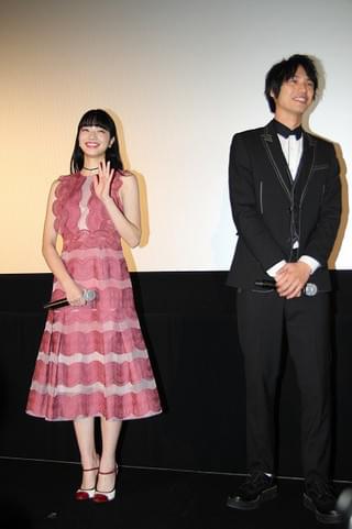 福士蒼汰＆小松菜奈、恋人と過ごす“最後の30日”に何をする？