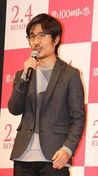 熱烈ファンへ“頭ポンポン”！ 坂口健太郎の“一途”な対応に場内もん絶！
