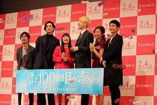熱烈ファンへ“頭ポンポン”！ 坂口健太郎の“一途”な対応に場内もん絶！
