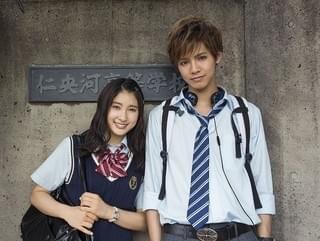 片寄涼太「兄に愛されすぎて困ってます」で土屋太鳳と仲良しツーショット！