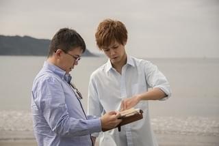 片寄涼太「兄に愛されすぎて困ってます」で土屋太鳳と仲良しツーショット！