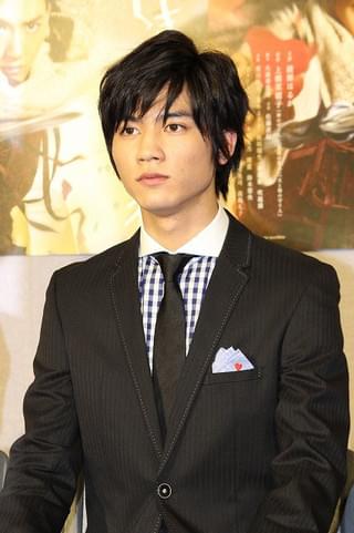 綾瀬はるか「大河ドラマはじっくり味わってください！」と鈴木亮平にアドバイス