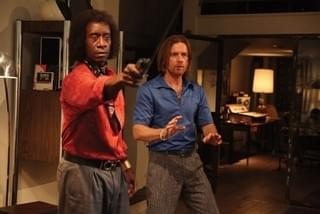 ユアン・マクレガーがドン・チードルの“使い走り”？「マイルス・デイヴィス」本編映像公開