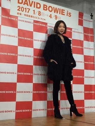 二階堂ふみ「表現者として影響を受けた」デビッド・ボウイ大回顧展に感激