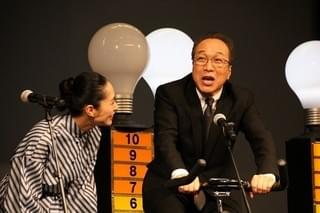 小日向文世、極寒撮影で生命の危機!? 深津絵里はブタとの共演に苦悩