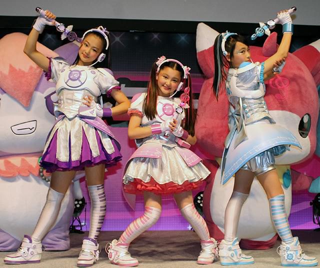 三池崇史が総監督を務めるテレビ東京の女児向け特撮ドラマ