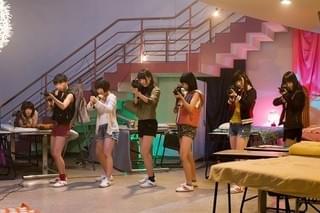 異色アイドル「虹のコンキスタドール」の初主演映画「聖ゾンビ女学院」、初夏公開！