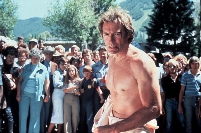 「ダーティファイター」の一場面