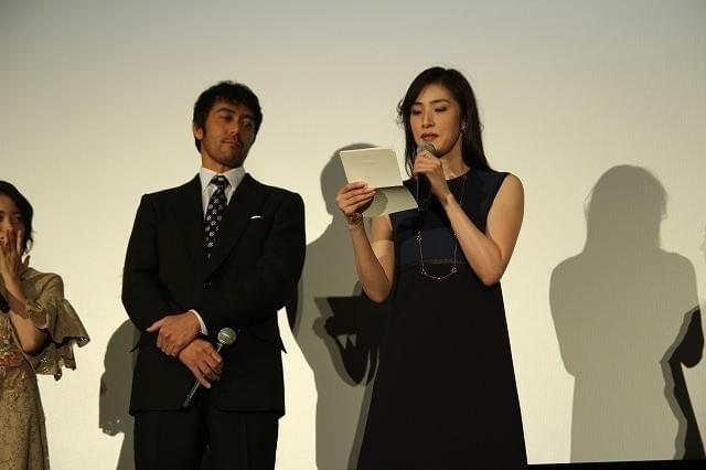 名脚本家・遊川和彦、初監督作の公開にウルッ 阿部寛、天海祐希らも感激