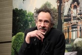 ティム・バートン監督「ミス・ペレグリン」に込めた思い明かす「奇妙なのは良いこと」