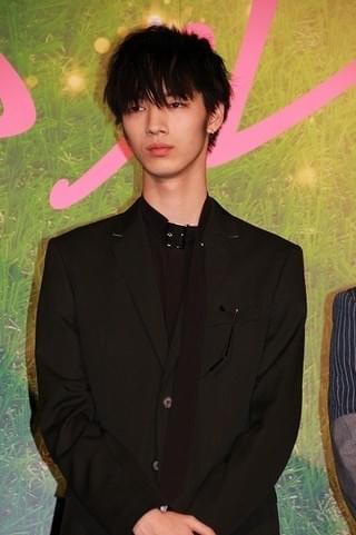 橋本環奈、佐藤勝利からのホルン生演奏サプライズに大感激！