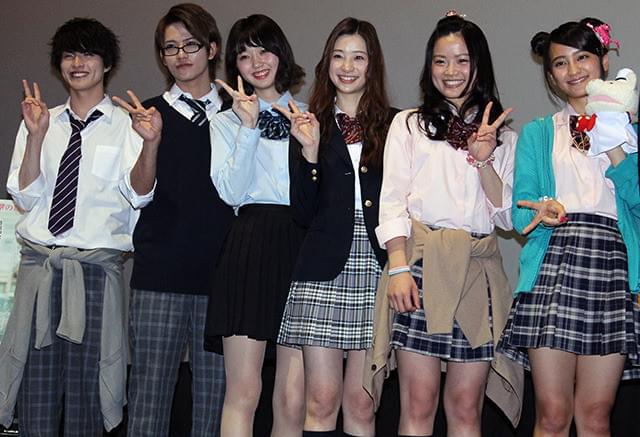 足立梨花、いじめられ役での決意が裏目「孤独に“ぼっち飯”でした」