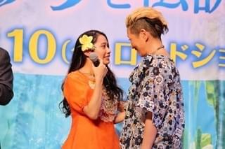 「モアナ」ヒロイン・屋比久知奈、公の場で初熱唱！夏木マリ感涙「スター誕生ね」