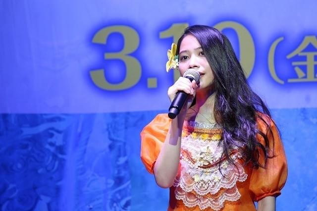 「モアナ」ヒロイン・屋比久知奈、公の場で初熱唱！夏木マリ感涙「スター誕生ね」