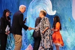 「モアナ」ヒロイン・屋比久知奈、公の場で初熱唱！夏木マリ感涙「スター誕生ね」