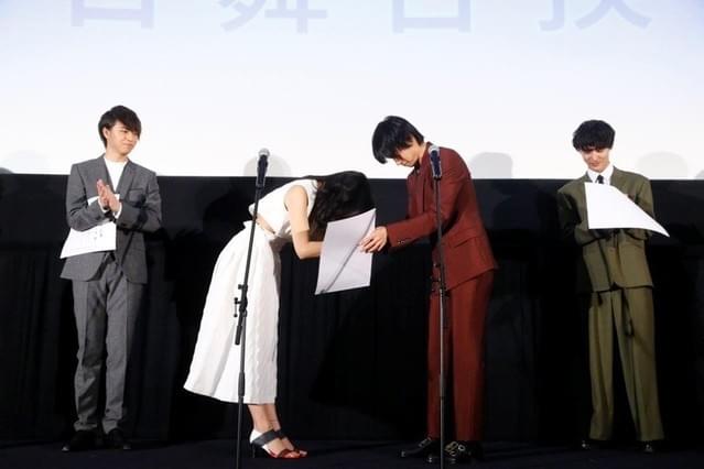 川口春奈が贈る山崎賢人への感謝の言葉「まっすぐで全力な賢人さんが大好き」