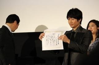 川口春奈が贈る山崎賢人への感謝の言葉「まっすぐで全力な賢人さんが大好き」