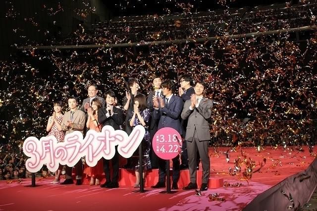 有村架純、神木隆之介の現場での“奇行”を目撃!?「枕の下に何か忍ばせていた」