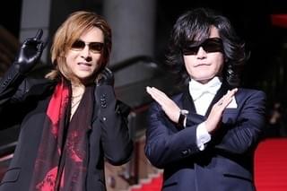 「X JAPAN」YOSHIKI、感激に声震わせファンに感謝 メンバー5人が六本木に降臨