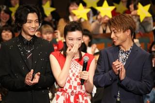 永野芽郁、初主演映画の完成に感涙 三浦翔平＆白濱亜嵐も労いの笑顔