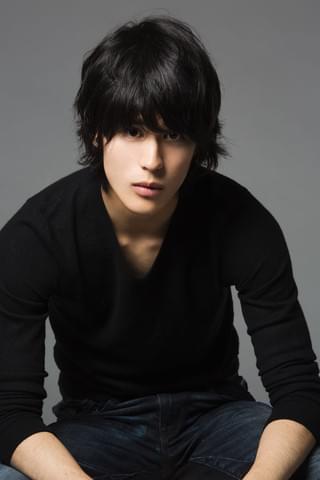 佐藤浩市の息子・寛一郎、俳優デビュー！「ナミヤ雑貨店の奇蹟」に出演